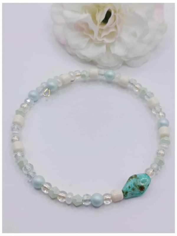 Exemple de bracelet fait avec les rocailles