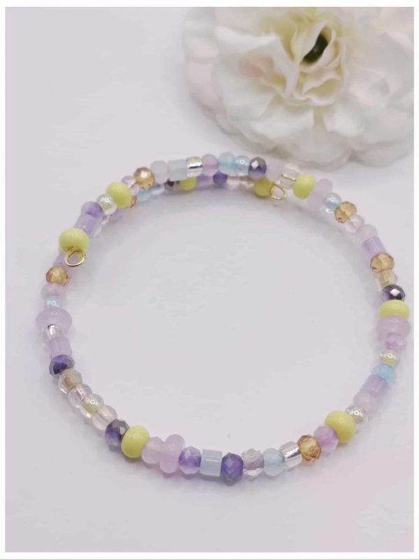 Exemple de bracelet fait avec les perles de rocailles