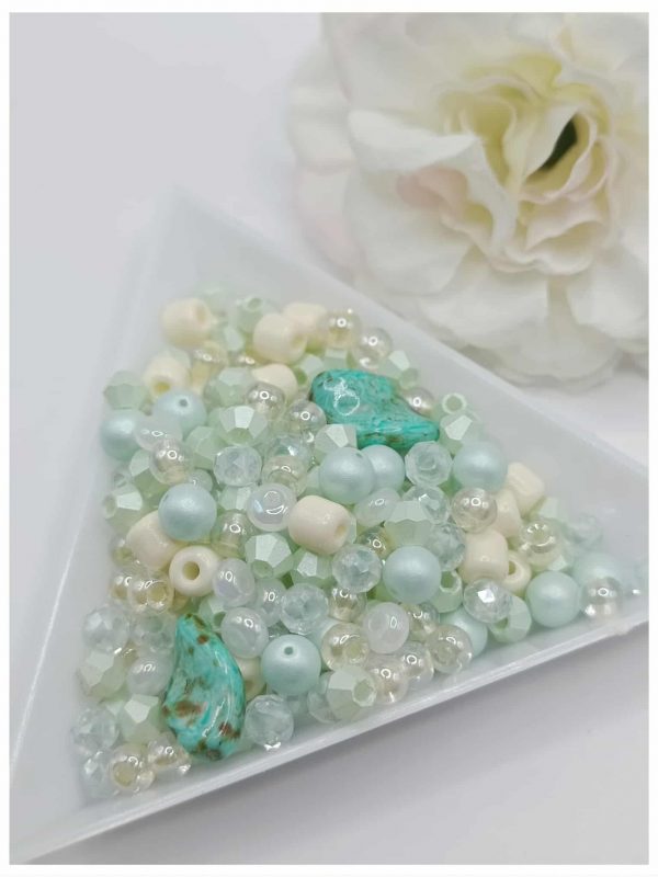 sachet de perles mix et rocailles "feuille & lumière"