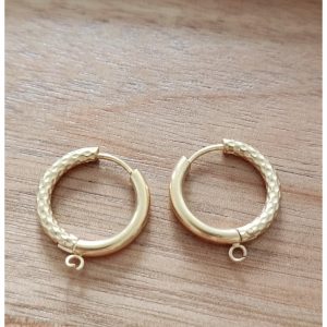 paire de créoles acier inoxydable doré martelé 14 mm