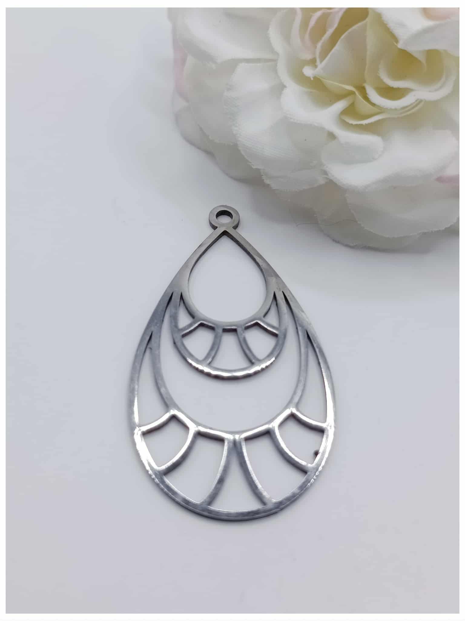 breloque acier inoxydable double goutte 42 x 22 mm