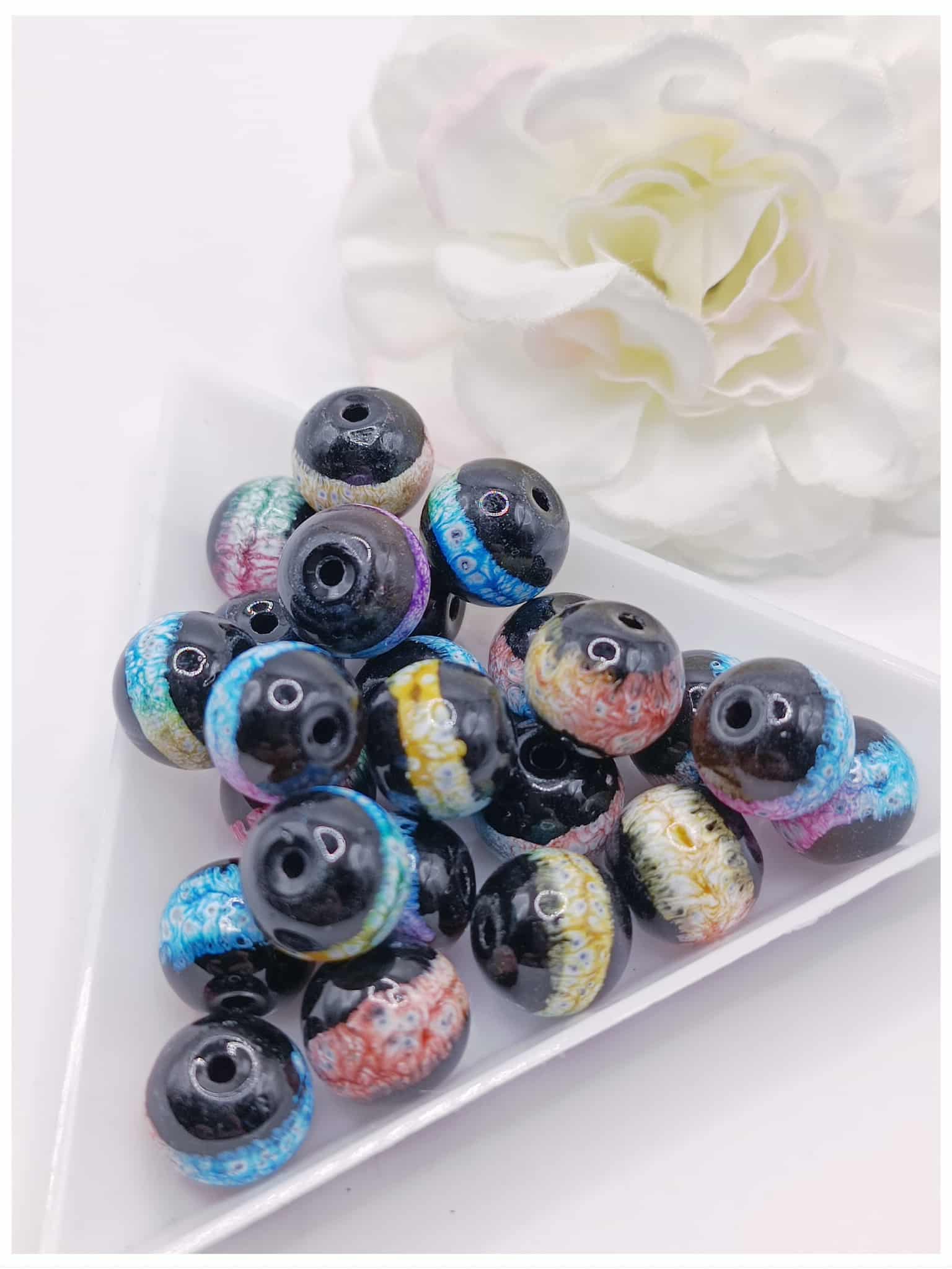 perle en verre ronde mat arc en ciel 10 mm noir