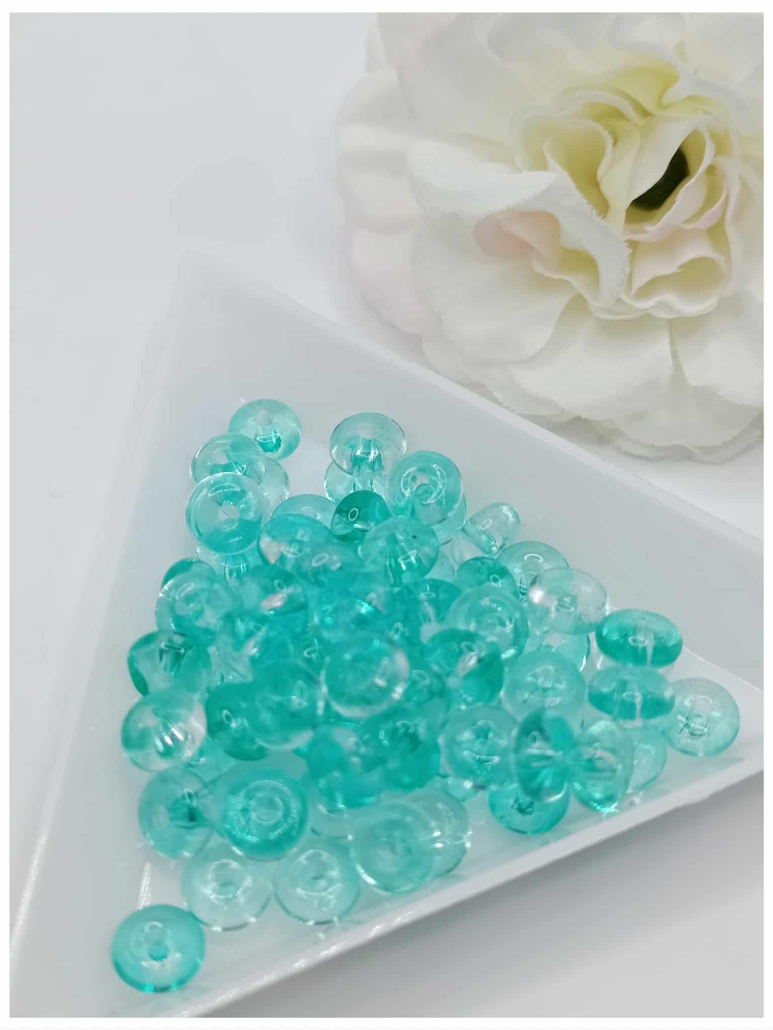Perles en verre mini donuts - 6 mm - Vert menthe perles en verre mini donuts 6 mm vert menthe